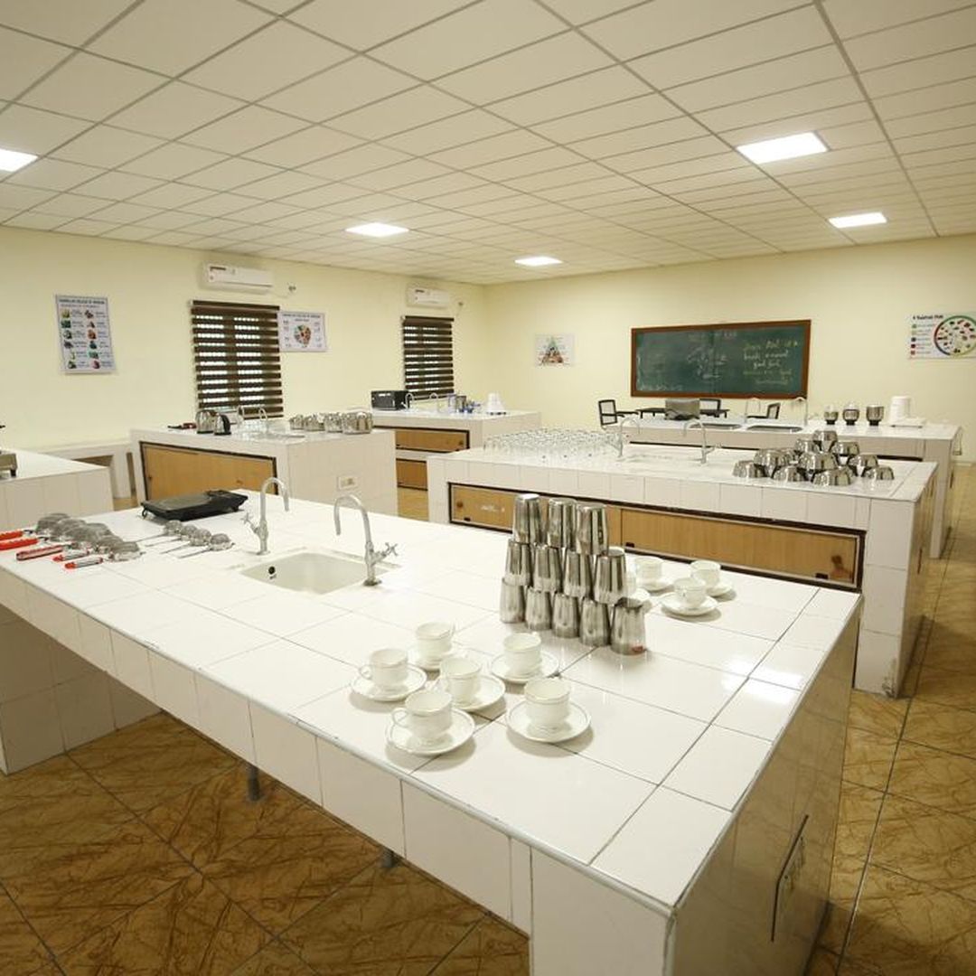 Nutrition laboratory